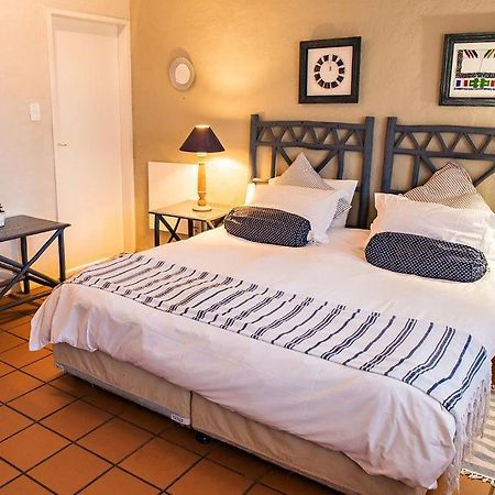 Oxnead Guesthouse Pretoria Ngoại thất bức ảnh